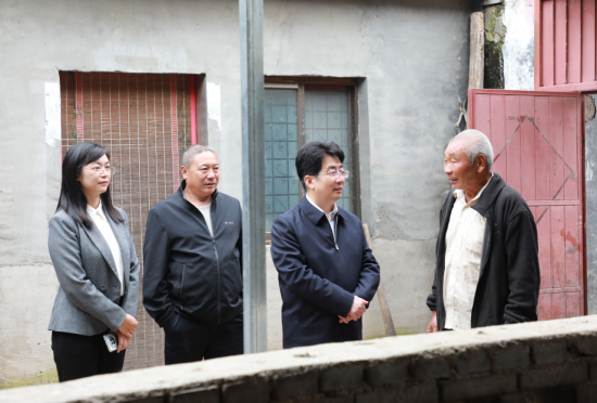 市检察院党组书记、检察长赵艺林到禹州开展联乡帮村工作